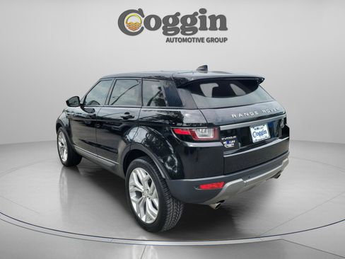 Used 2019 Land Rover Range Rover Evoque SE AWD/4WD image 2