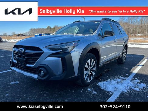 Used 2024 Subaru Outback Limited image 1