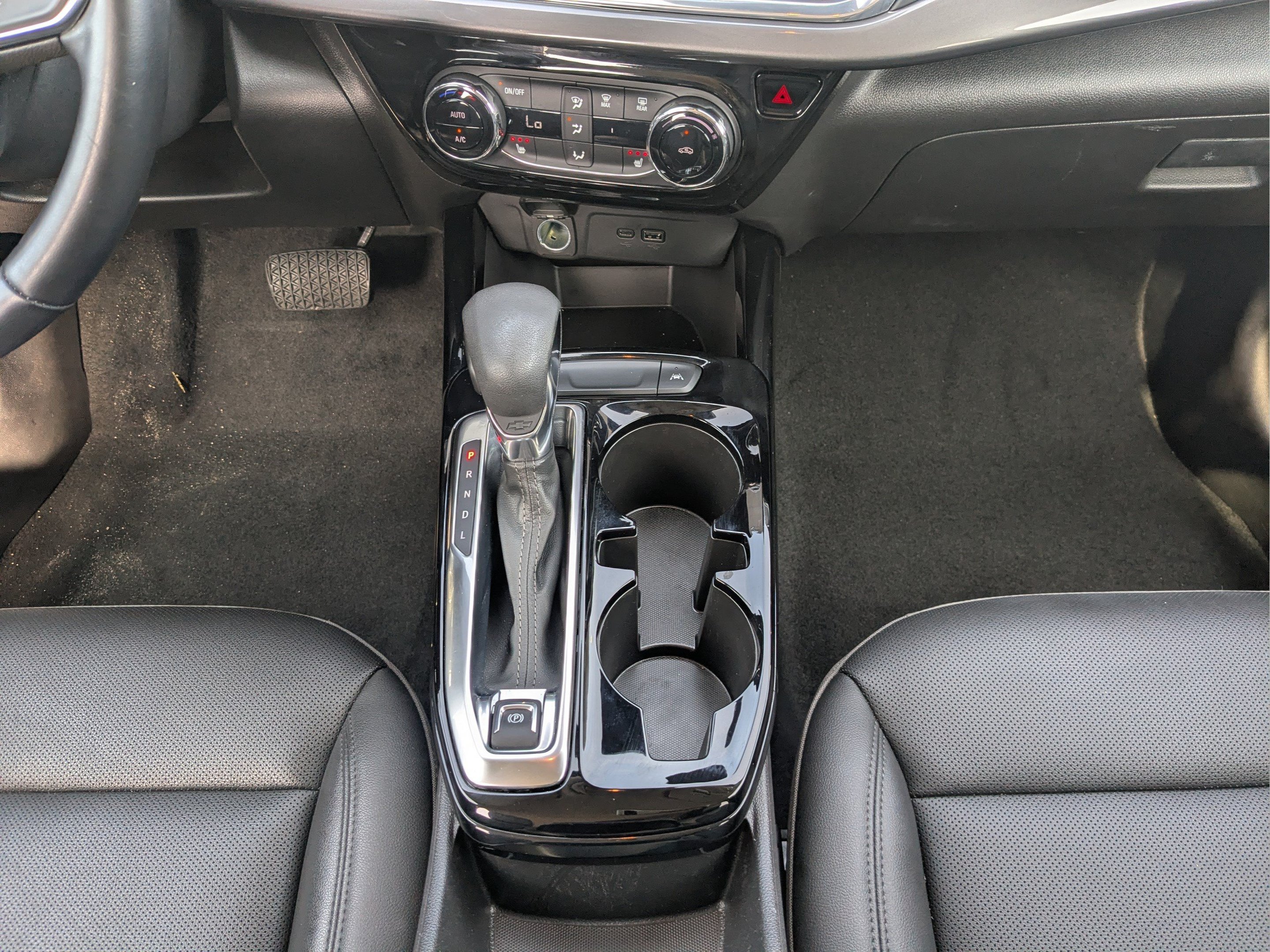 Used 2025 Chevrolet Trax ACTIV w/ Driver Confidence Package FWD image 16