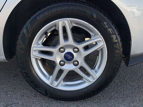 Used 2019 Ford Fiesta SE image 15