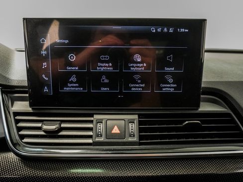 Used 2022 Audi SQ5 Prestige w/ Prestige Package image 42