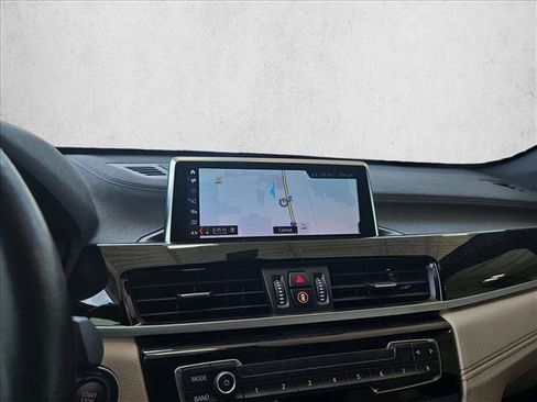Used 2021 BMW X1 sDrive28i w/ Premium Package FWD image 13