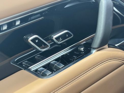 New 2026 Land Rover Range Rover SE AWD/4WD image 12