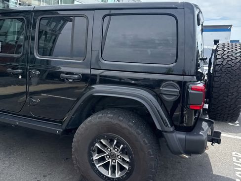 Used 2024 Jeep Wrangler Unlimited Rubicon 392 w/ Dual Door Group (Lowers Only) AWD/4WD image 4