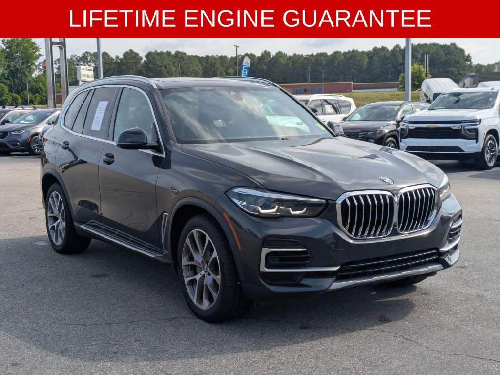 Used 2023 BMW X5 sDrive40i RWD image 2