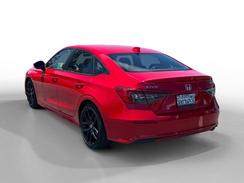 Certified 2022 Honda Civic Sport image 3