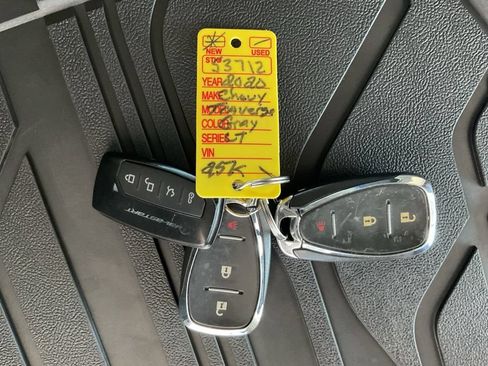 Used 2020 Chevrolet Traverse LS w/ LPO, Floor Liner Package AWD/4WD image 23