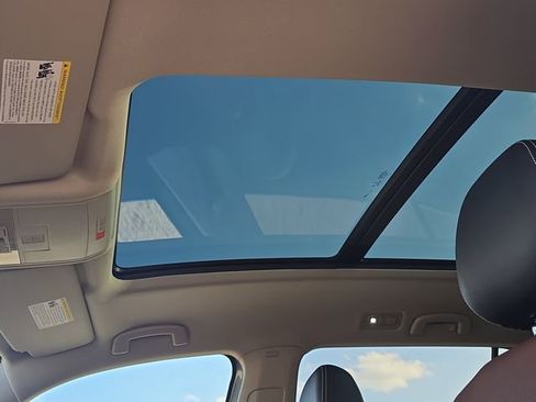 Used 2022 Volkswagen Atlas SEL Premium image 31