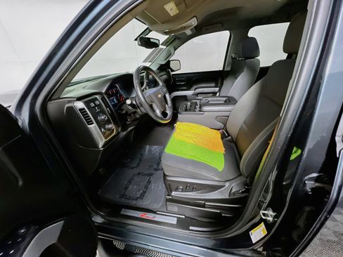 Used 2019 Chevrolet Silverado 1500 LT w/ All Star Edition AWD/4WD image 14