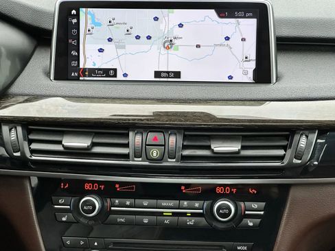 Used 2018 BMW X5 xDrive35i AWD/4WD image 22