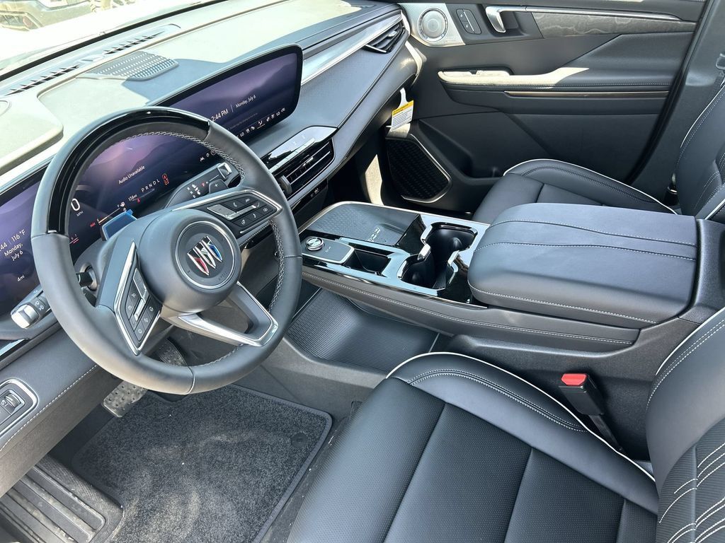 Used 2026 Buick Enclave Avenir w/ Super Cruise Package FWD image 10