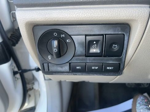 Used 2010 Ford Fusion SE image 15