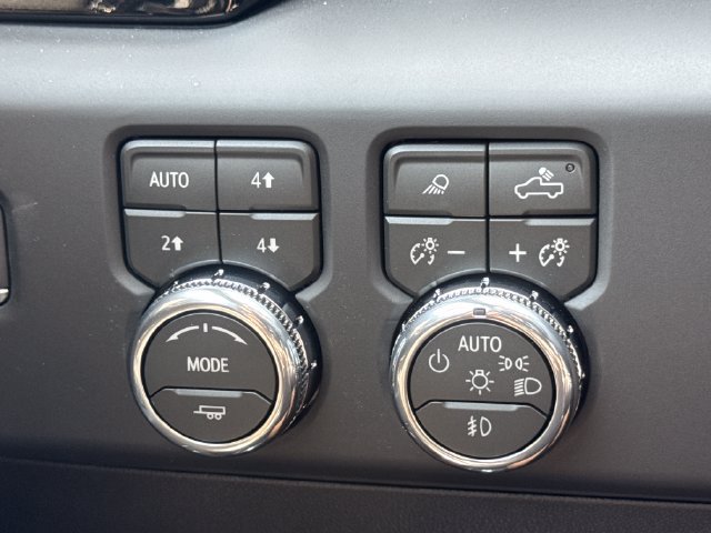 New 2026 GMC Sierra 1500 AT4 w/ AT4 Premium Package AWD/4WD image 30