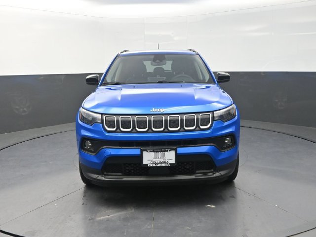 Used 2022 Jeep Compass Latitude AWD/4WD image 4