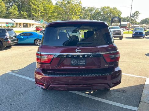 Used 2023 Nissan Armada Platinum w/ Captain's Chairs Package RWD image 5