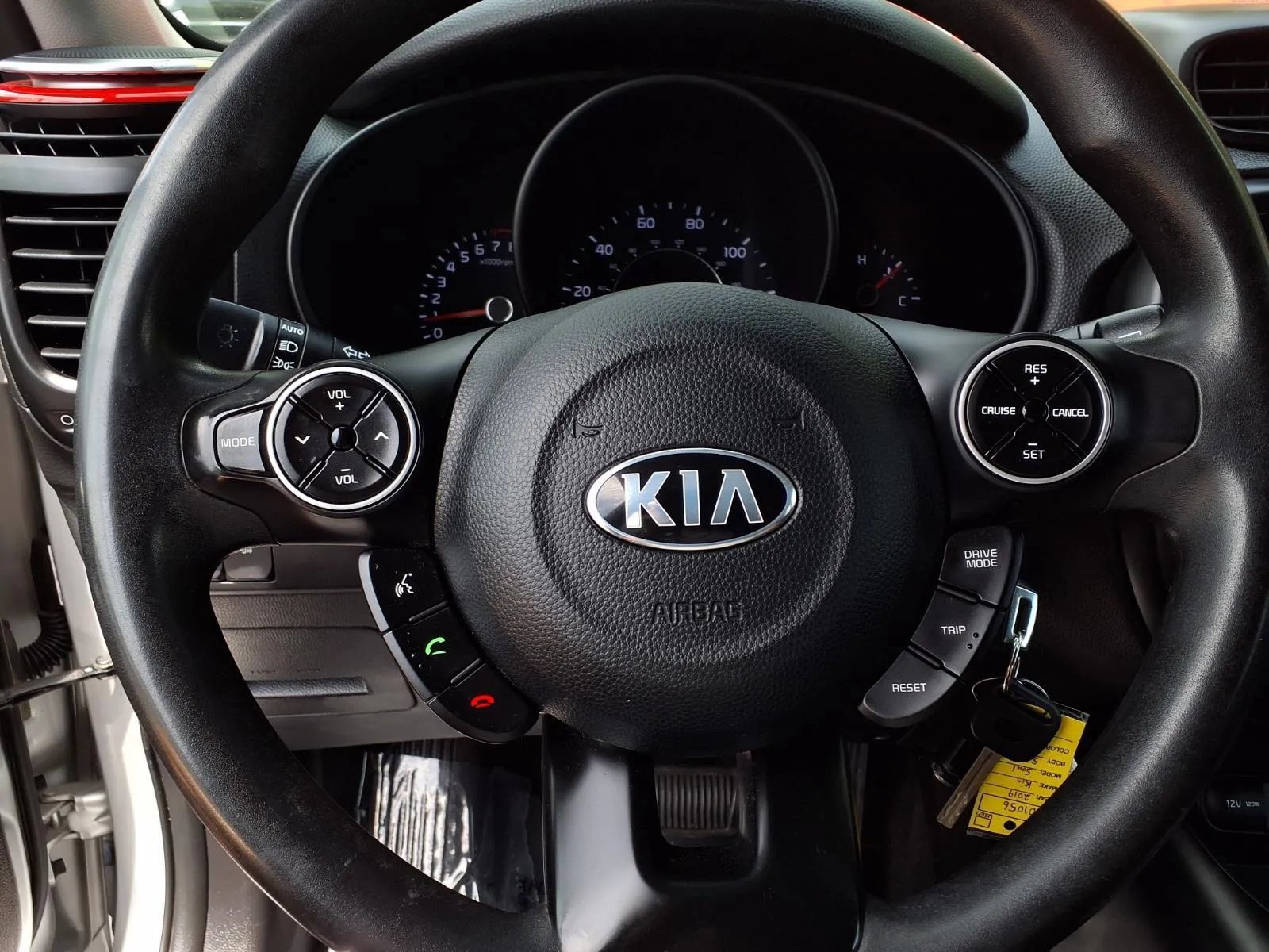 Used 2019 Kia Soul + FWD image 15