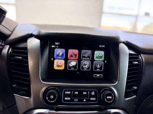 Used 2019 Chevrolet Suburban LT w/ Max Trailering Package AWD/4WD image 11