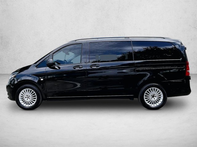 Used 2018 Mercedes-Benz Metris Passenger image 6