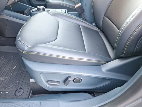 New 2026 Ford Maverick Lobo image 5