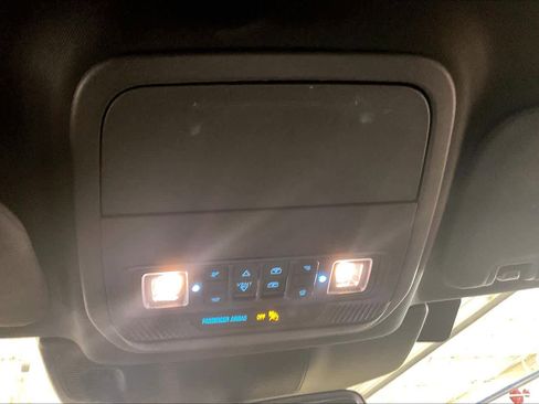 Used 2020 Ford Explorer ST w/ ST Street Pack image 35