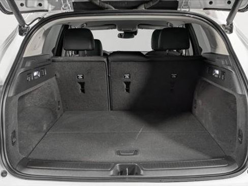 Used 2022 Buick Envision Preferred FWD image 19