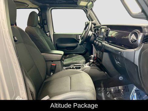 Used 2021 Jeep Wrangler Unlimited Sport image 14