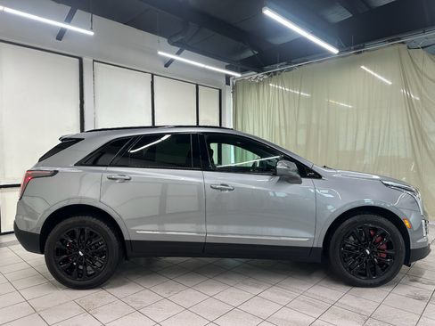 Certified 2025 Cadillac XT5 Sportv AWD/4WD image 3