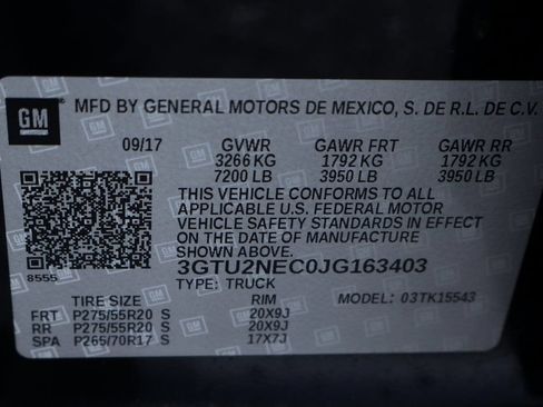 Used 2018 GMC Sierra 1500 SLT AWD/4WD image 53