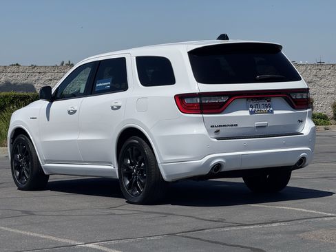 Used 2023 Dodge Durango R/T AWD/4WD image 5