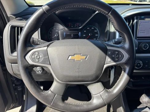 Used 2018 Chevrolet Colorado LT AWD/4WD image 25