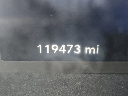 Used 2017 Chrysler Pacifica Touring-L image 5