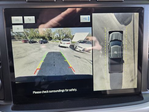 Used 2023 Ford F150 XLT w/ Equipment Group 302A High image 24