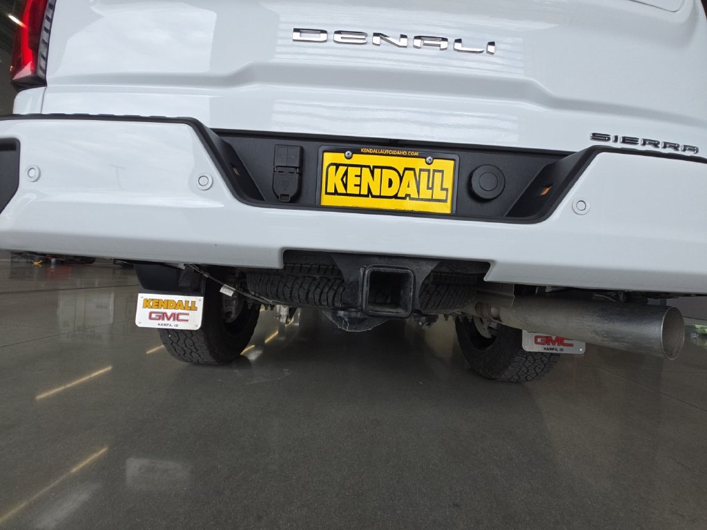 Certified 2026 GMC Sierra 3500 Denali Ultimate AWD/4WD image 27