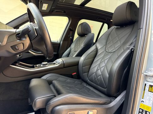 Certified 2024 BMW X5 xDrive40i w/ M Sport Package image 12