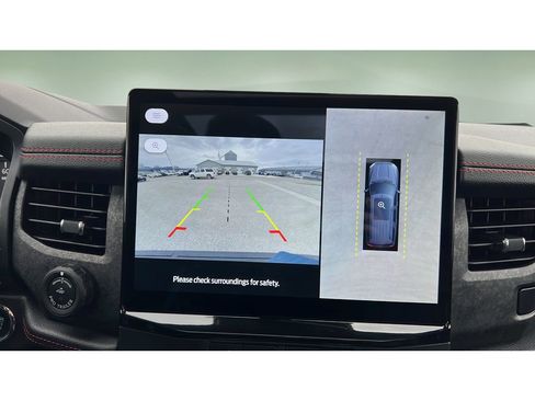 Used 2022 Ford Expedition Max Limited image 19