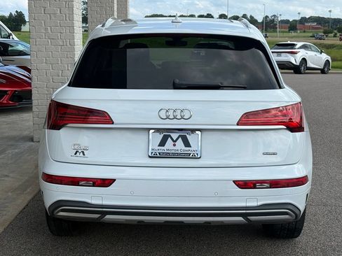 Used 2021 Audi Q5 2.0T Premium Plus w/ Premium Plus Package AWD/4WD image 9