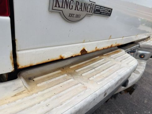 Used 2006 Ford F250 XL image 22