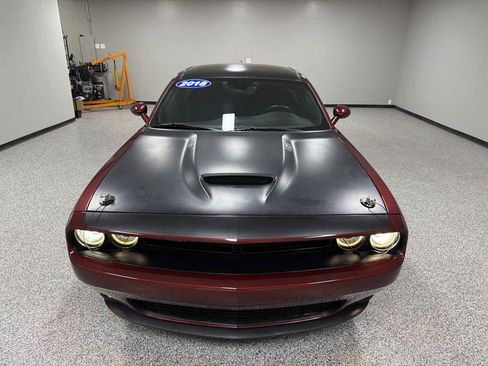 Used 2018 Dodge Challenger T/A w/ Quick Order Package 28P T/A image 8
