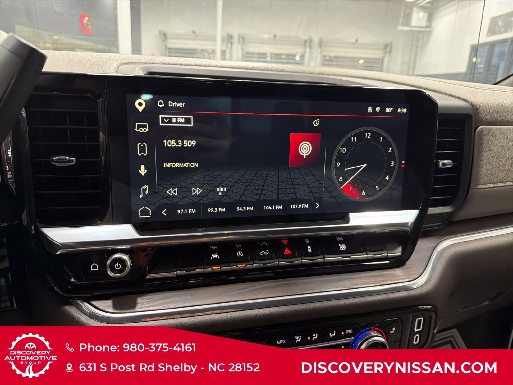 Used 2025 GMC Sierra 1500 SLT AWD/4WD image 17