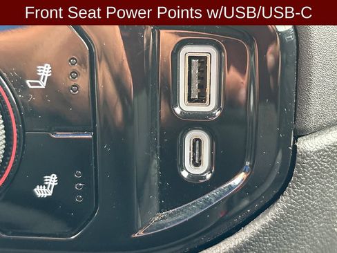 Used 2025 Chevrolet Silverado 1500 LT AWD/4WD image 16