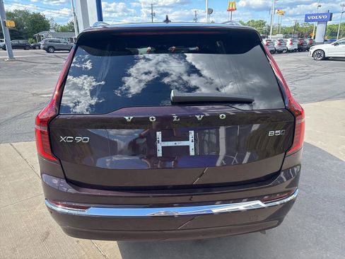 Used 2025 Volvo XC90 B5 Core w/ Climate Package AWD/4WD image 7