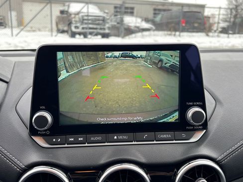 Used 2025 Nissan Sentra SV image 23