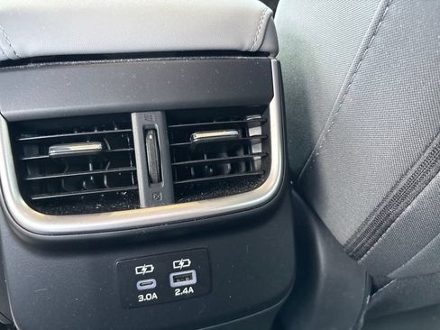 Certified 2025 Subaru Outback Premium AWD/4WD image 7