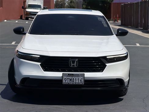 Used 2025 Honda Accord Sport image 7