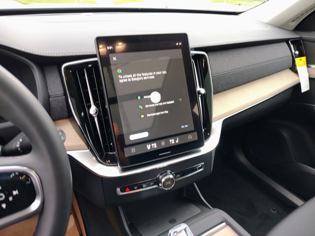 New 2027 Volvo XC90 B5 Core AWD/4WD image 31