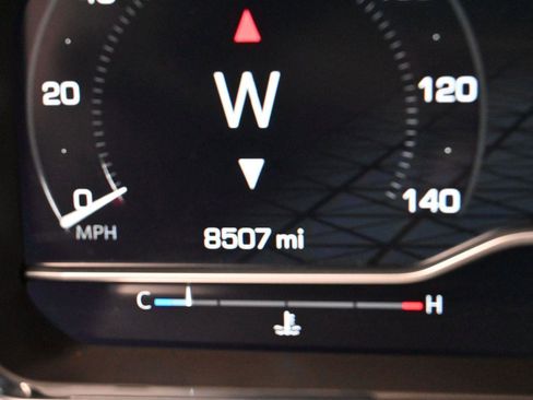 Used 2025 GMC Sierra 2500 SLT w/ SLT Premium Package image 21