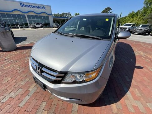 Used 2016 Honda Odyssey EX-L image 24