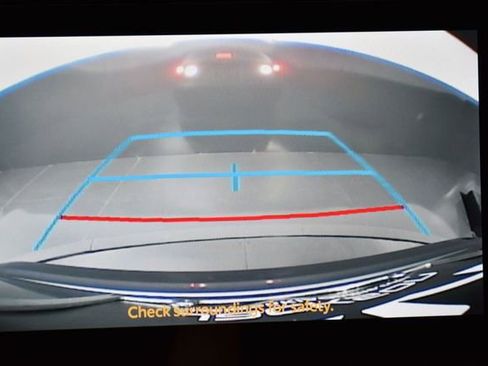 Used 2025 Toyota Corolla LE FWD image 21