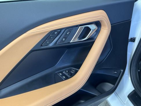 Used 2025 BMW 230i Coupe w/ M Sport Package image 21