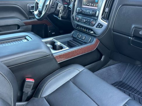 Used 2018 GMC Sierra 2500 SLT w/ Duramax Plus Package image 15